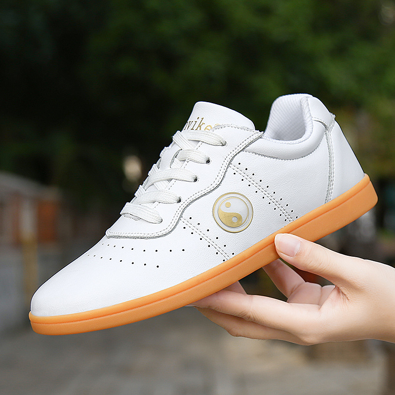 무술 신발 유니섹스 성인 운동 중국 전통 올드 베이징  - Men Shoes Size 46 리뷰 및 가격
